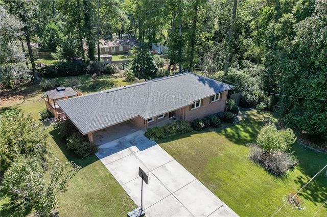 398 Lockridge Lane, Lawrenceville, GA 30046