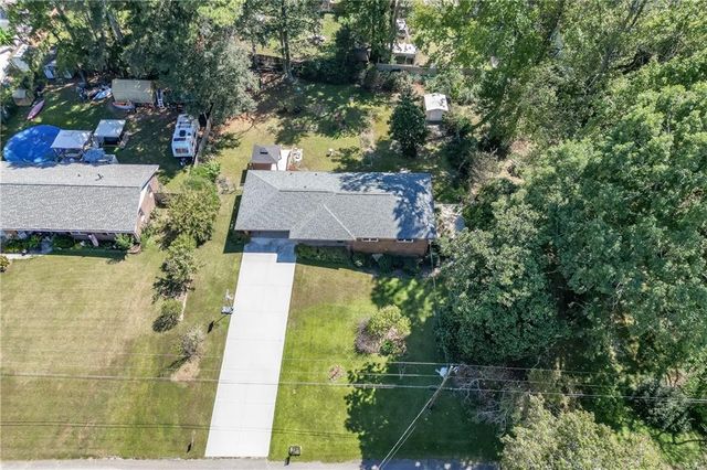 398 Lockridge Lane, Lawrenceville, GA 30046