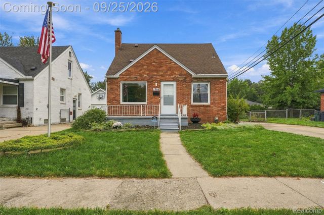 1714 Harwood Avenue, Royal Oak, MI 48067