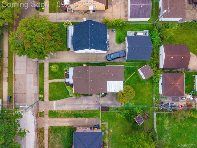1714 Harwood Avenue, Royal Oak, MI 48067