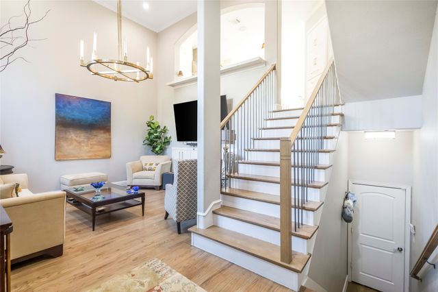 5760 Robbie Road, Plano, TX 75024