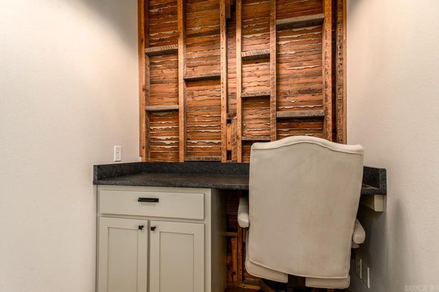 846 Donaghey, Conway, AR 72034