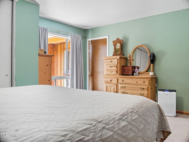 2606 Hickman Avenue, Picayune, MS 39466