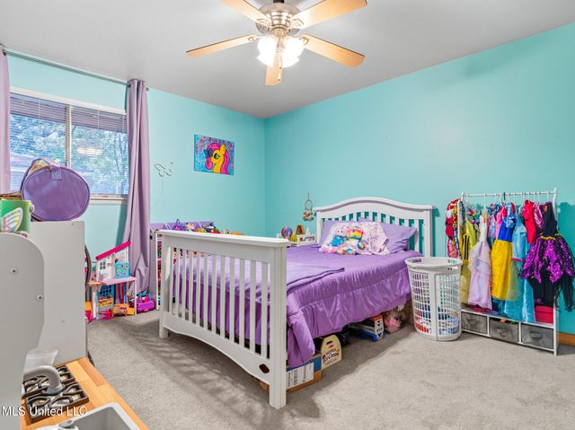 2606 Hickman Avenue, Picayune, MS 39466