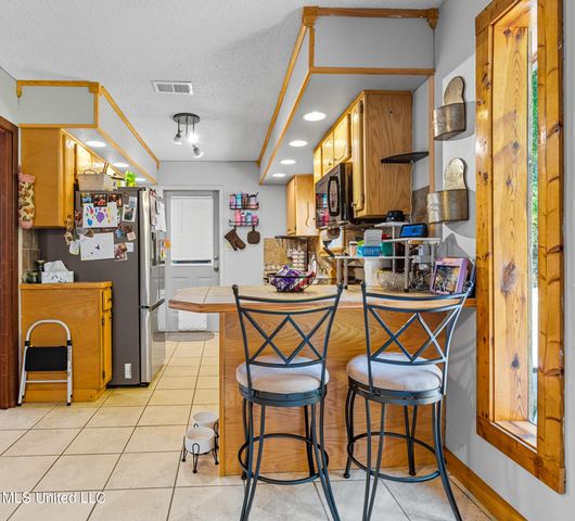 2606 Hickman Avenue, Picayune, MS 39466