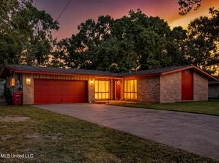 2606 Hickman Avenue, Picayune, MS 39466