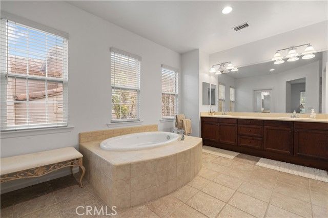 26821 Peppertree Drive, Valencia (santa Clarita), CA 91381