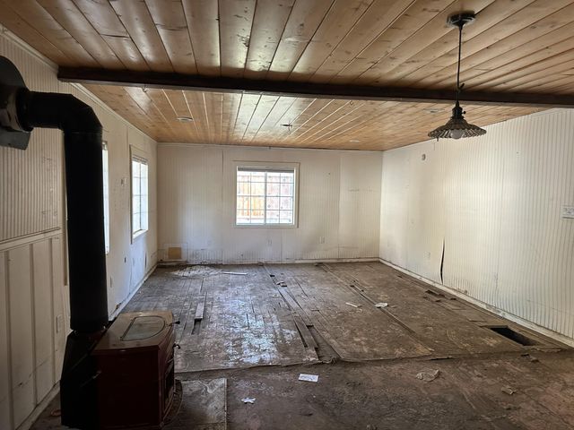 44068 Pine Flat Drive, California Hot Springs, CA 93207