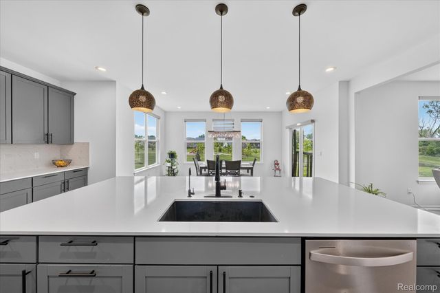 20983 Calabrese Drive, Lyon Charter Township, MI 48178