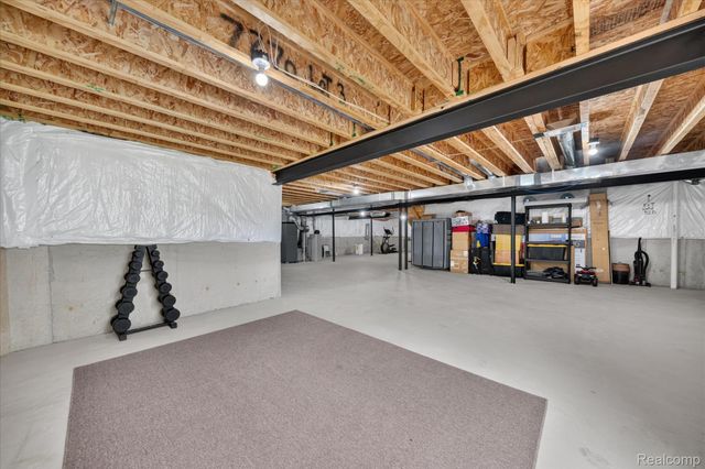 20983 Calabrese Drive, Lyon Charter Township, MI 48178