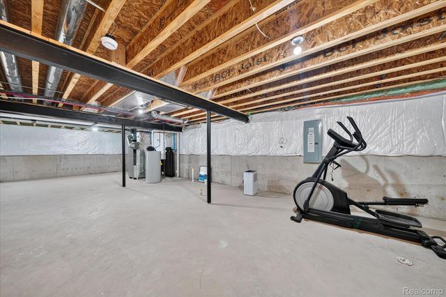 20983 Calabrese Drive, Lyon Charter Township, MI 48178