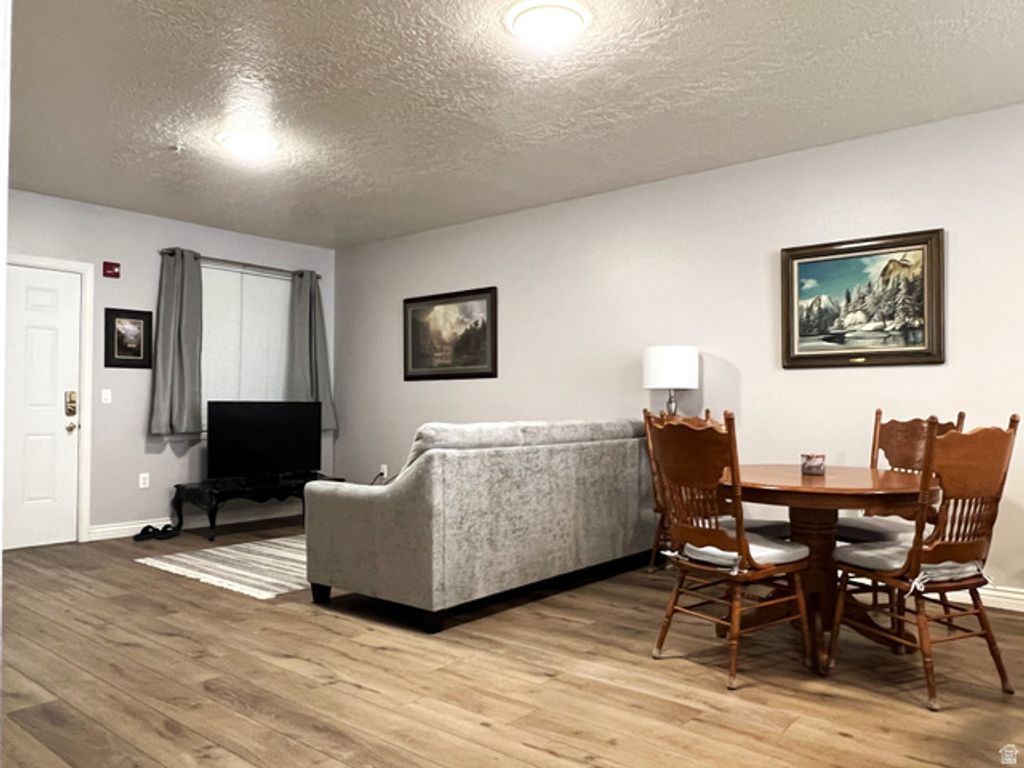 Image 3 of property listing at 502 S 1040 E #C225, American Fork, UT 84003