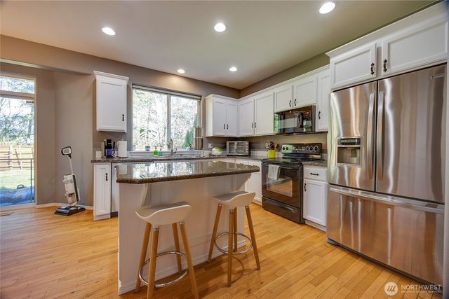 18623 87th Avenue Ct E, Puyallup, WA 98375