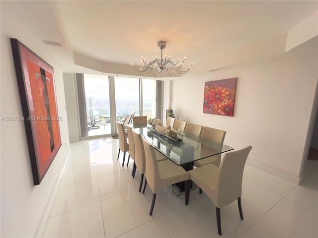 7000 Island Boulevard 2407, Aventura, FL 33160