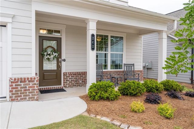 242 Hickory Bluffs Parkway, Canton, GA 30114