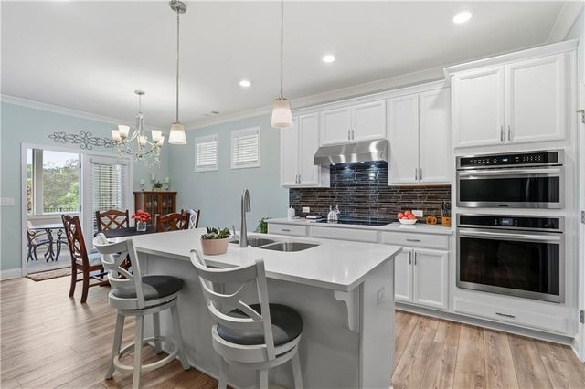 242 Hickory Bluffs Parkway, Canton, GA 30114
