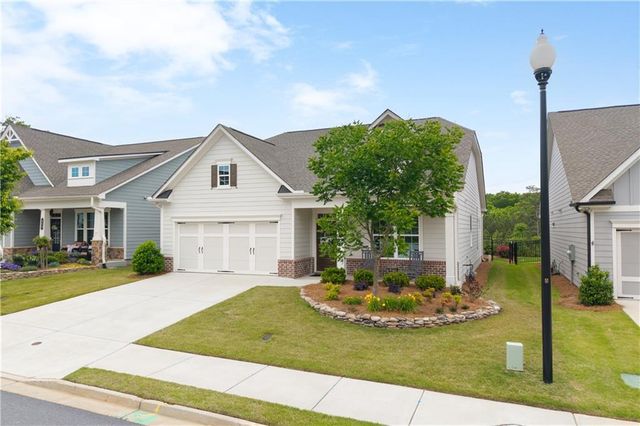242 Hickory Bluffs Parkway, Canton, GA 30114