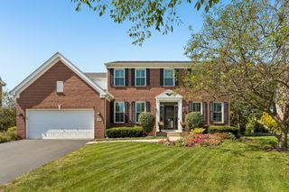 35 Oakview Court, South Elgin, IL 60177