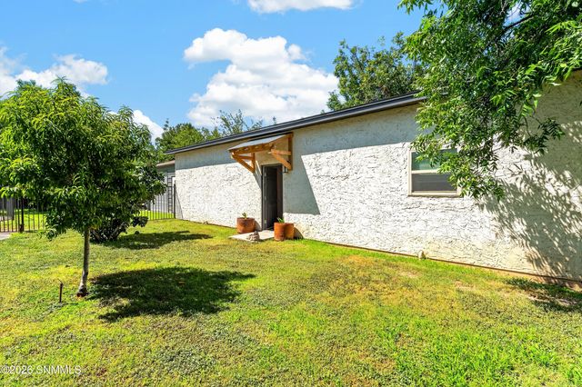 3020 Mimosa Lane, Las Cruces, NM 88001
