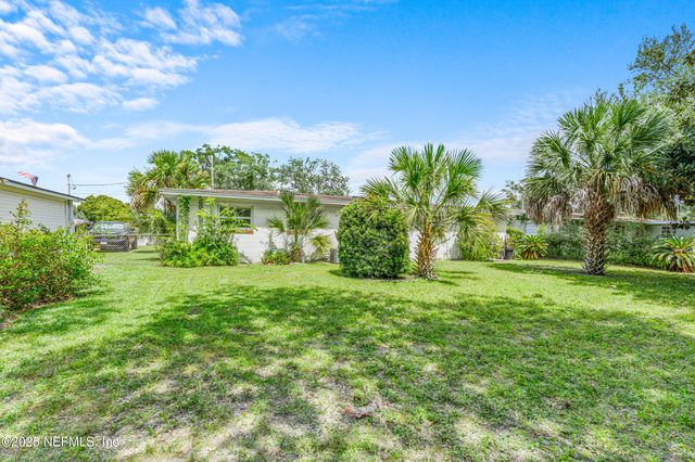 6702 HEIDI Road, Jacksonville, FL 32277