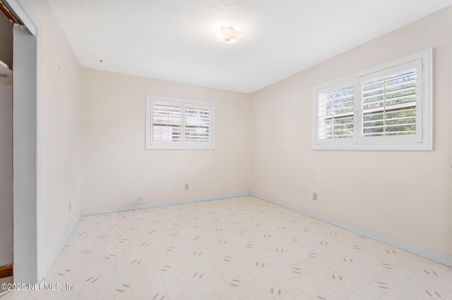 6702 HEIDI Road, Jacksonville, FL 32277