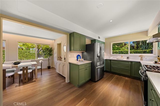 883 E Leadora, Glendora, CA 91741