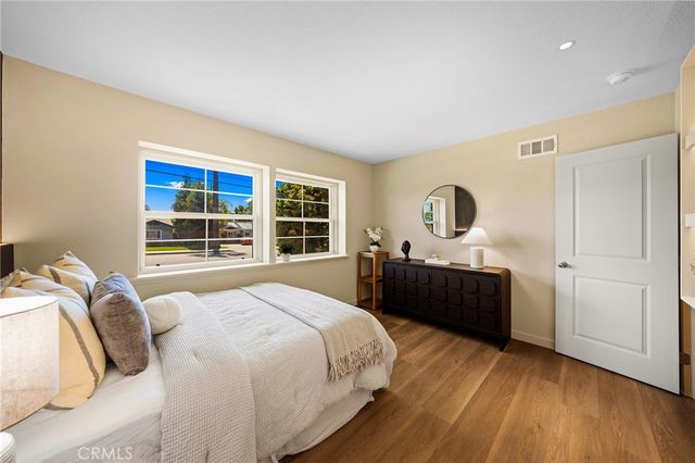 883 E Leadora, Glendora, CA 91741