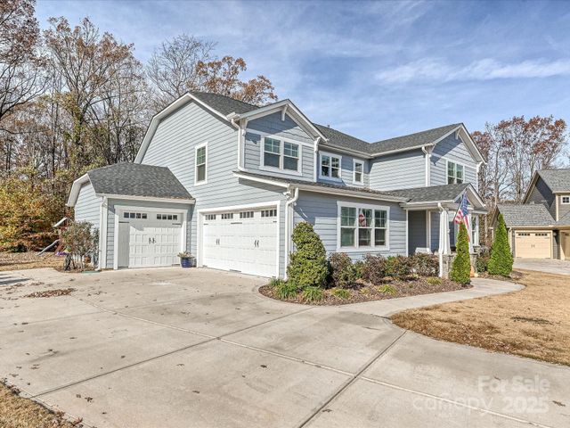 273 Country Lake Drive, Mooresville, NC 28115