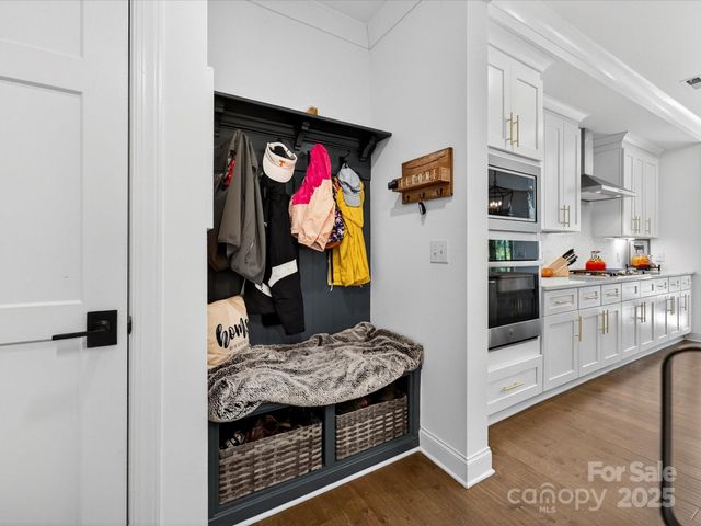 273 Country Lake Drive, Mooresville, NC 28115