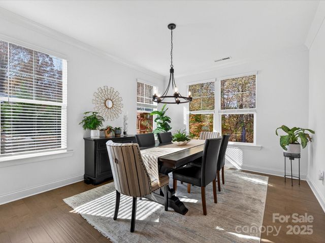 273 Country Lake Drive, Mooresville, NC 28115