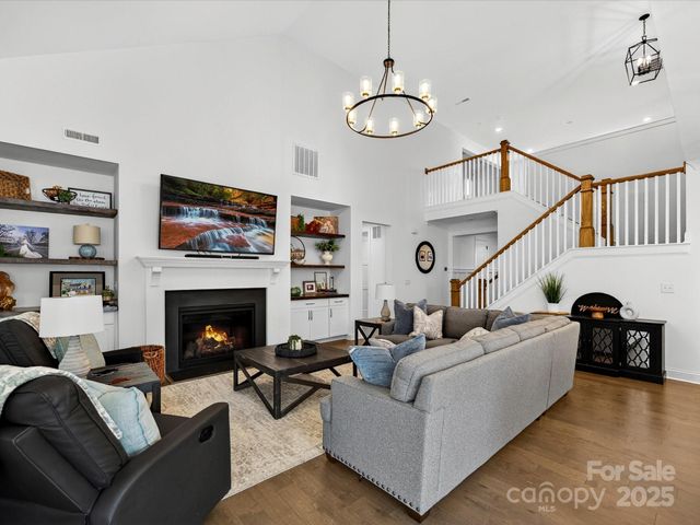 273 Country Lake Drive, Mooresville, NC 28115