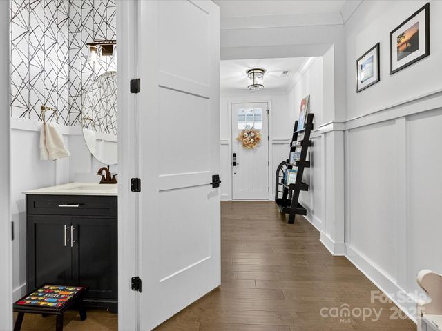 273 Country Lake Drive, Mooresville, NC 28115