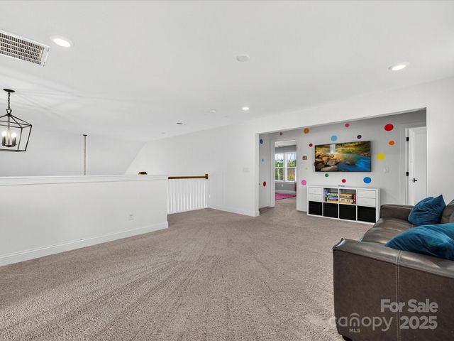 273 Country Lake Drive, Mooresville, NC 28115