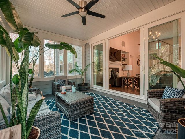 273 Country Lake Drive, Mooresville, NC 28115