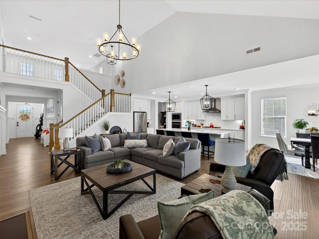 273 Country Lake Drive, Mooresville, NC 28115