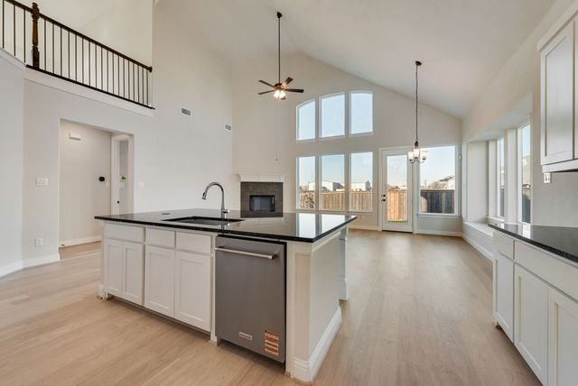 1329 Sundance Lane, Justin, TX 76247