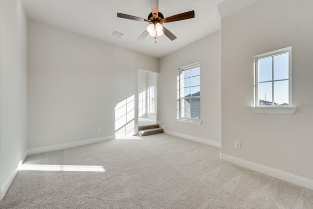 1329 Sundance Lane, Justin, TX 76247