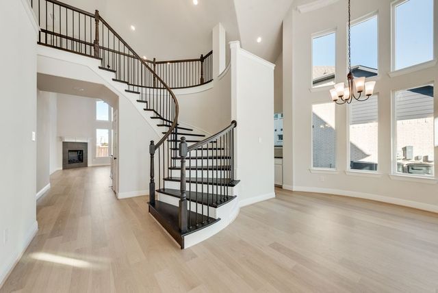 1329 Sundance Lane, Justin, TX 76247