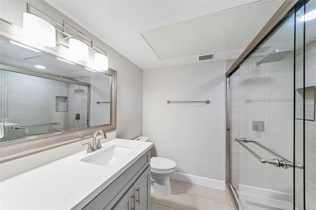 845 Augusta Drive 45, Houston, TX 77057