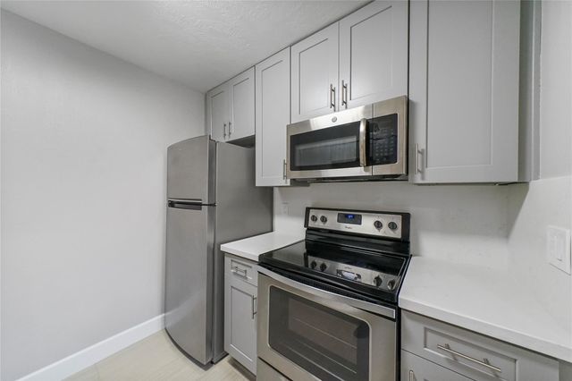 845 Augusta Drive 45, Houston, TX 77057
