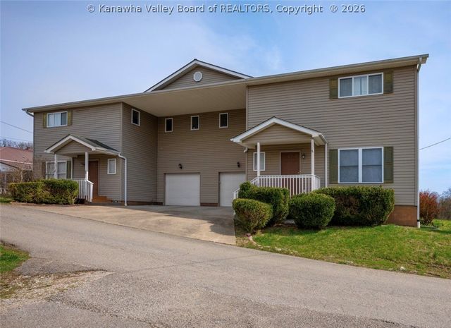 6 Lincoln Heights, Alum Creek, WV 25003