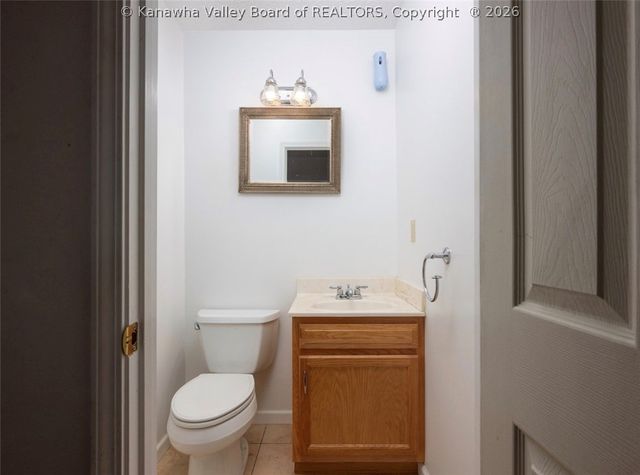 6 Lincoln Heights, Alum Creek, WV 25003