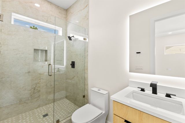 1407 Pueblo Street, Dallas, TX 75212