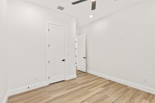 1407 Pueblo Street, Dallas, TX 75212