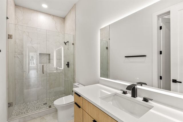 1407 Pueblo Street, Dallas, TX 75212