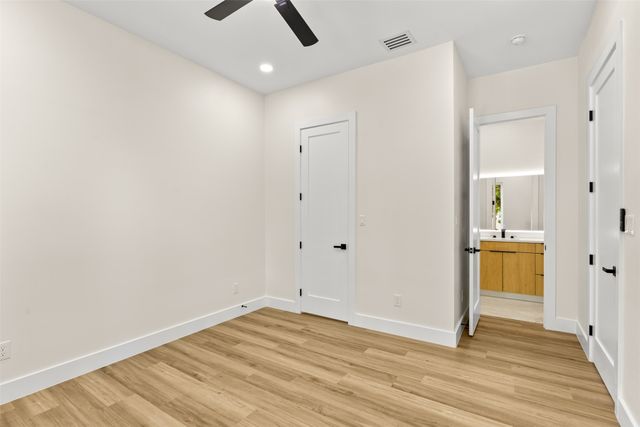 1407 Pueblo Street, Dallas, TX 75212