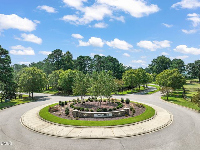 388 Bonaventure Drive, Clayton, NC 27527