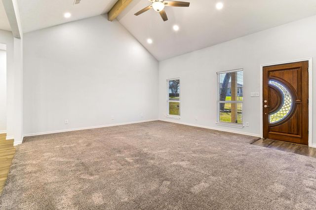 308 Resort Drive, Livingston, TX 77351