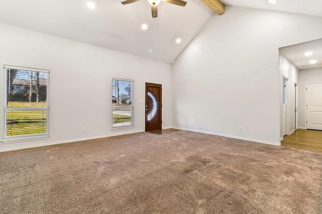 308 Resort Drive, Livingston, TX 77351