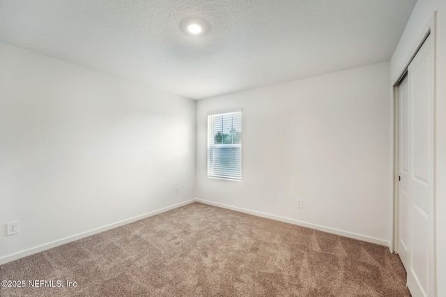 7492 QUEENSGATE Circle, Jacksonville, FL 32219